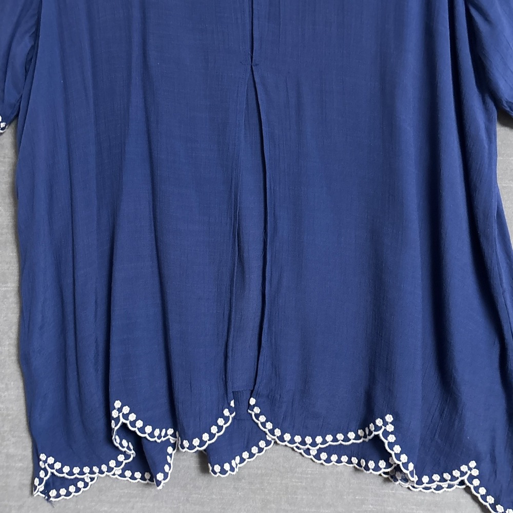 Coldwater Creek Top 2x Blue Embroidered Tunic Lig… - image 7